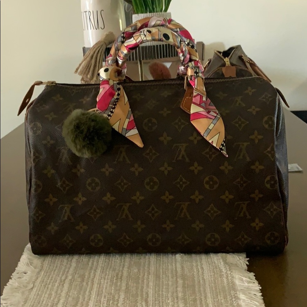 ❌❌SOLD❌❌Louis Vuitton Speedy 35